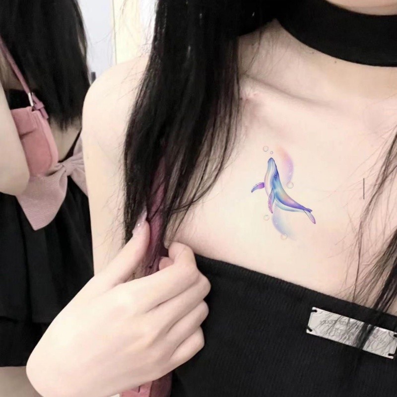 สีฟ้าปลาวาฬลายสักสาวเซ็กซี่เอวสักสติกเกอร์รอยสักกันน้ํายาวนาน7วันสติกเกอร์ผิวชั่วคราวสักปลอม