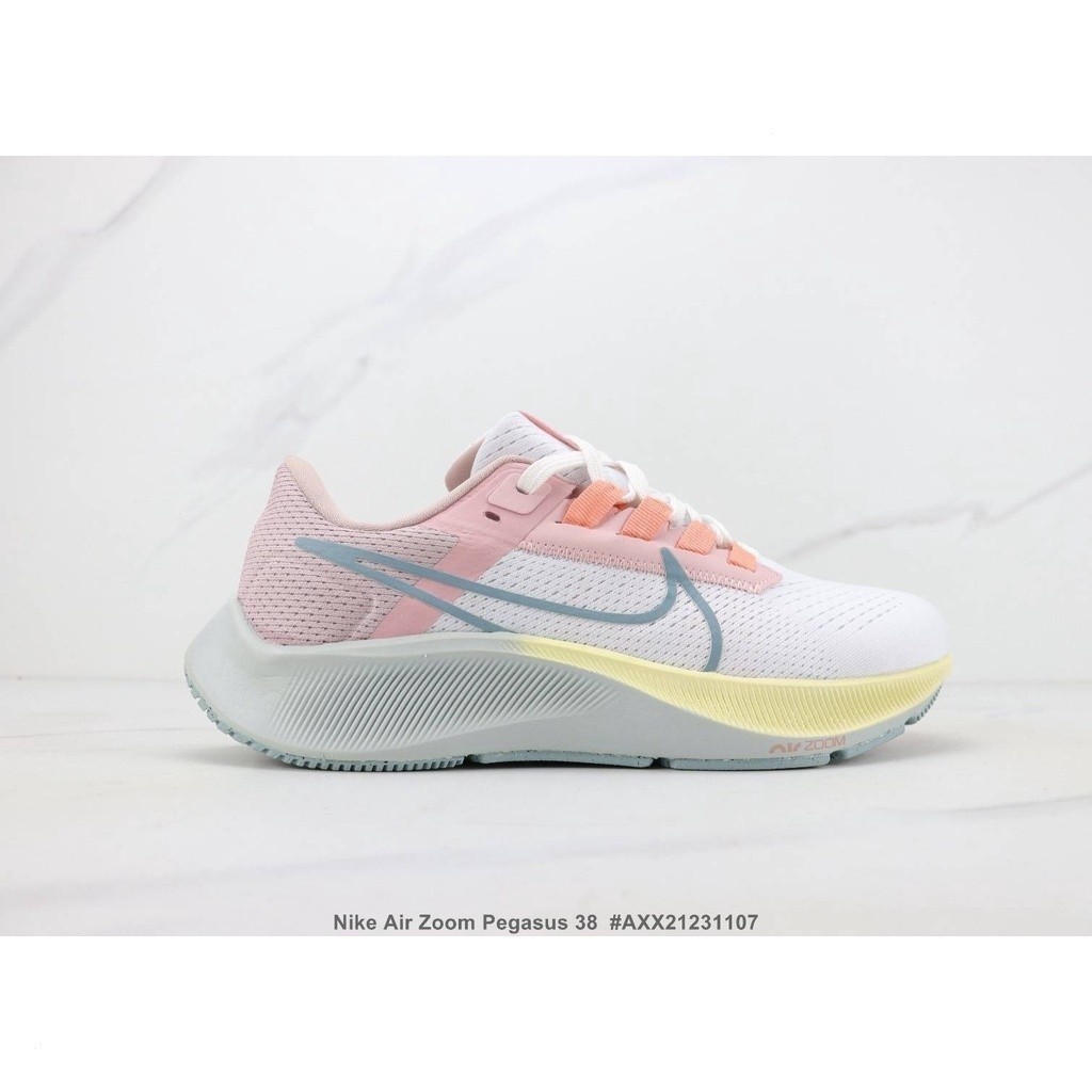 Nike Air Zoom Pegasus 38สิงหาคม