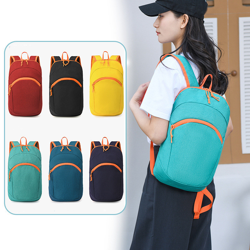 กระเป๋าเป้ กระเป๋าเป้สะพายหลัง back bag น้ำหนักของกระเป๋ามีขนาดเบา ซิปเรียบ ดีไซน์สวยงาม ขนาดกระทัดรัด