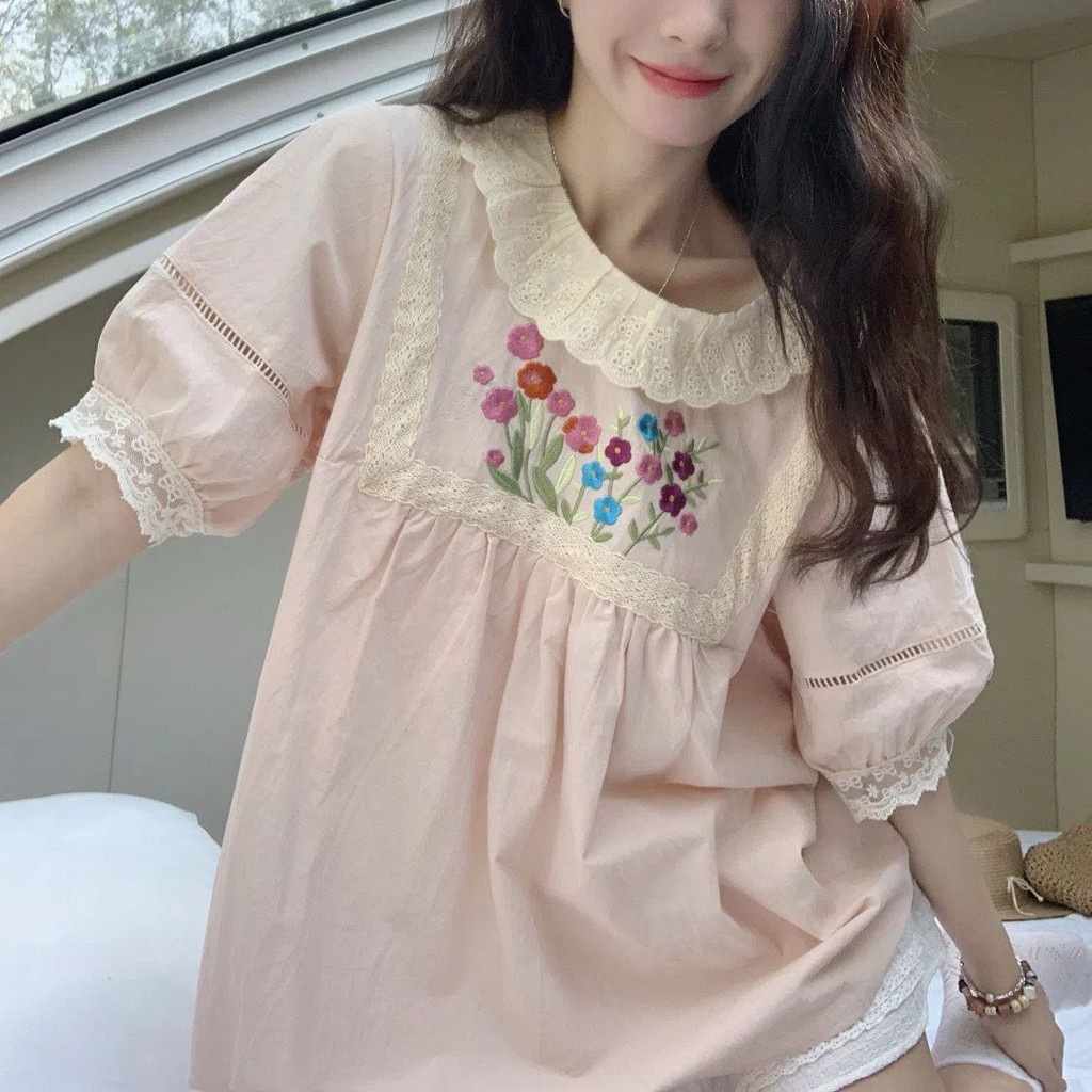 Plus-size Sweet Lace Patchwork ลูกเรือคอเสื้อฤดูร้อนน่ารักฟองแขนสั้นตุ๊กตาแนวโน้ม
