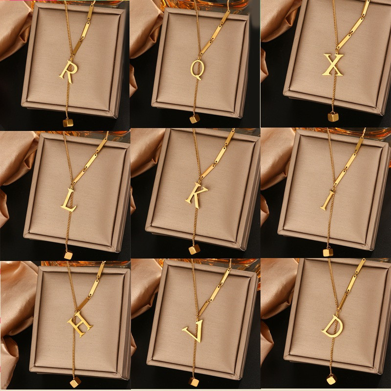 18K Gold Plated Stainless Steel AZ Initial Necklaces Letter Pendant for Women Accessories