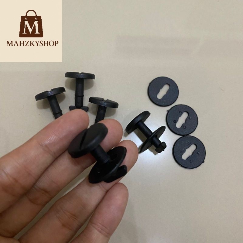 อะไหล่ปุ่มคลิปล็อคพรม BMW E46 E39 E90 E36 E30