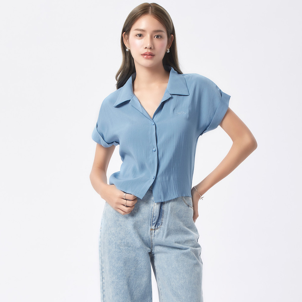 EP เสื้อเชิ้ตแขนล้ำปักโลโก้ ผู้หญิง สีฟ้าเข้ม | EP Logo Embroidery Shirt | 04968