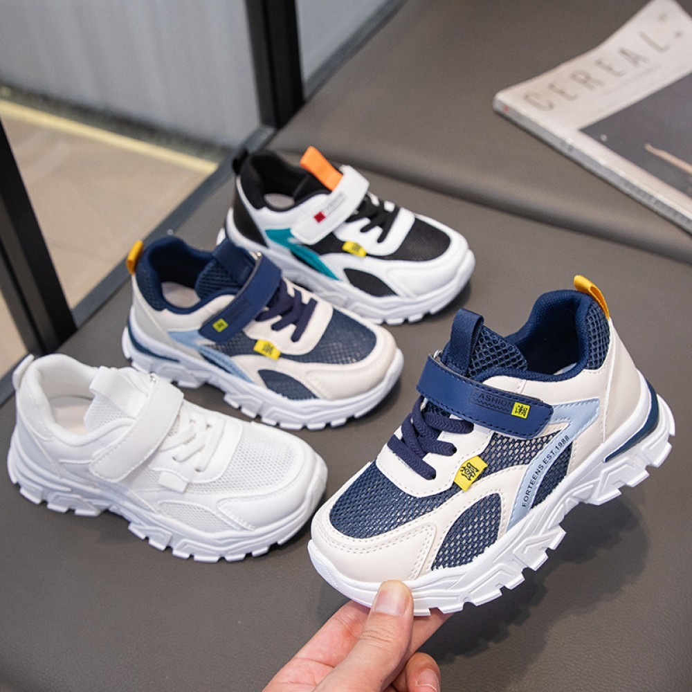 รองเท้าผ้าใบสำหรับสาว ๆ รองเท้าลำลองระบายอากาศ ✨august301.th✨