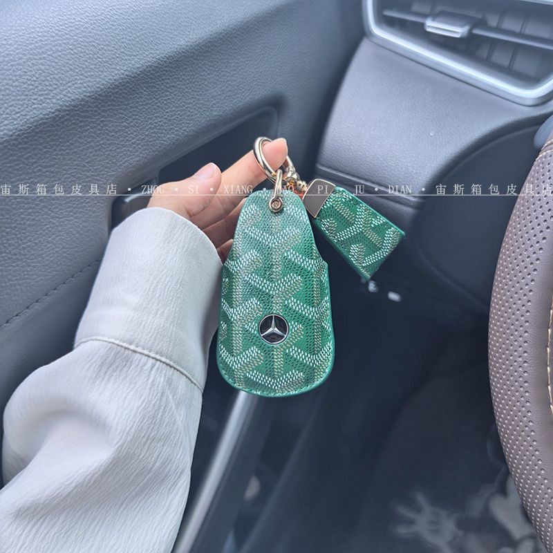 เหมาะสําหรับ Mercedes-Benz ฝาครอบ E-Class C-Class C260L E300L ของแท้หนัง GLC GLEA200L รถหัวเข็มขัด 3