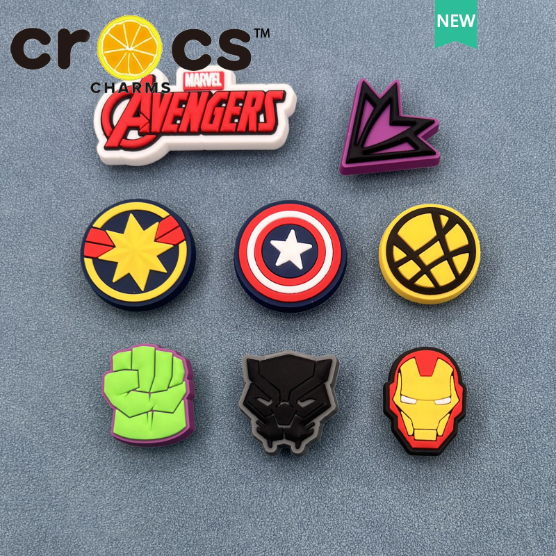 Jibbitz crocs charms อุปกรณ์เสริมรองเท้าการ์ตูน Avengers Marvel Heroes เครื่องประดับรองเท้าแฟชั่น