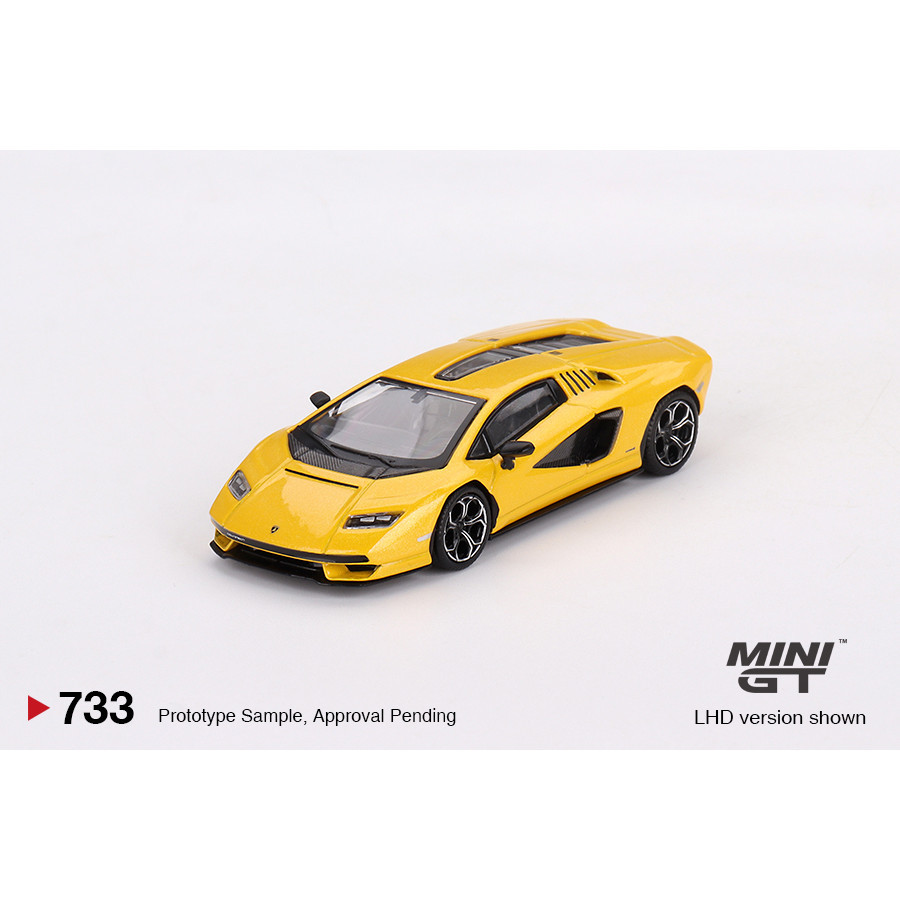 MINI GT No.733 Lamborghini Countach LPI 800-4 New Giallo Orion MGT00733