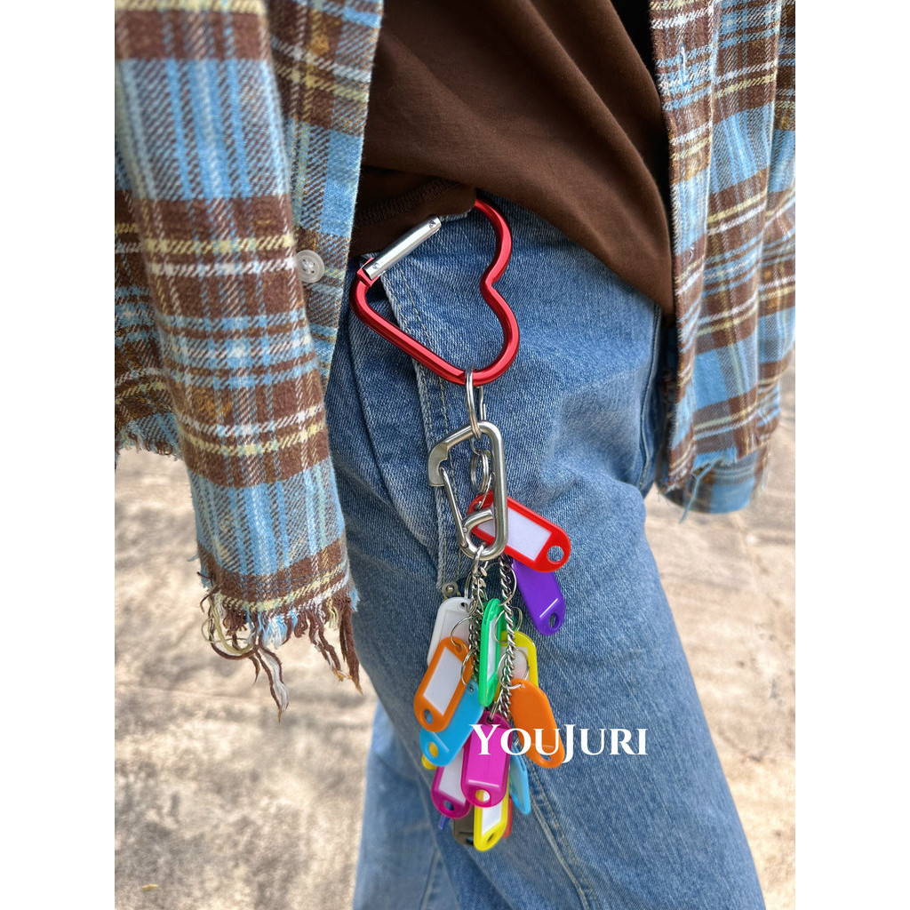 New Bag Charm สายพวงกุญแจ มีสไตล์ ปารีส ท่องเที่ยวอินเทรนด์ที่มีสีสันรักหัวเข็มขัด ก พวงกุญแจ สามารถแขวนบนกระเป๋า miumiu/กระเป๋าหนัง/โทรศัพท์มือถือ/ของตกแต่งภายในรถยนต์/กุญแจรถ/stand oil post bag
