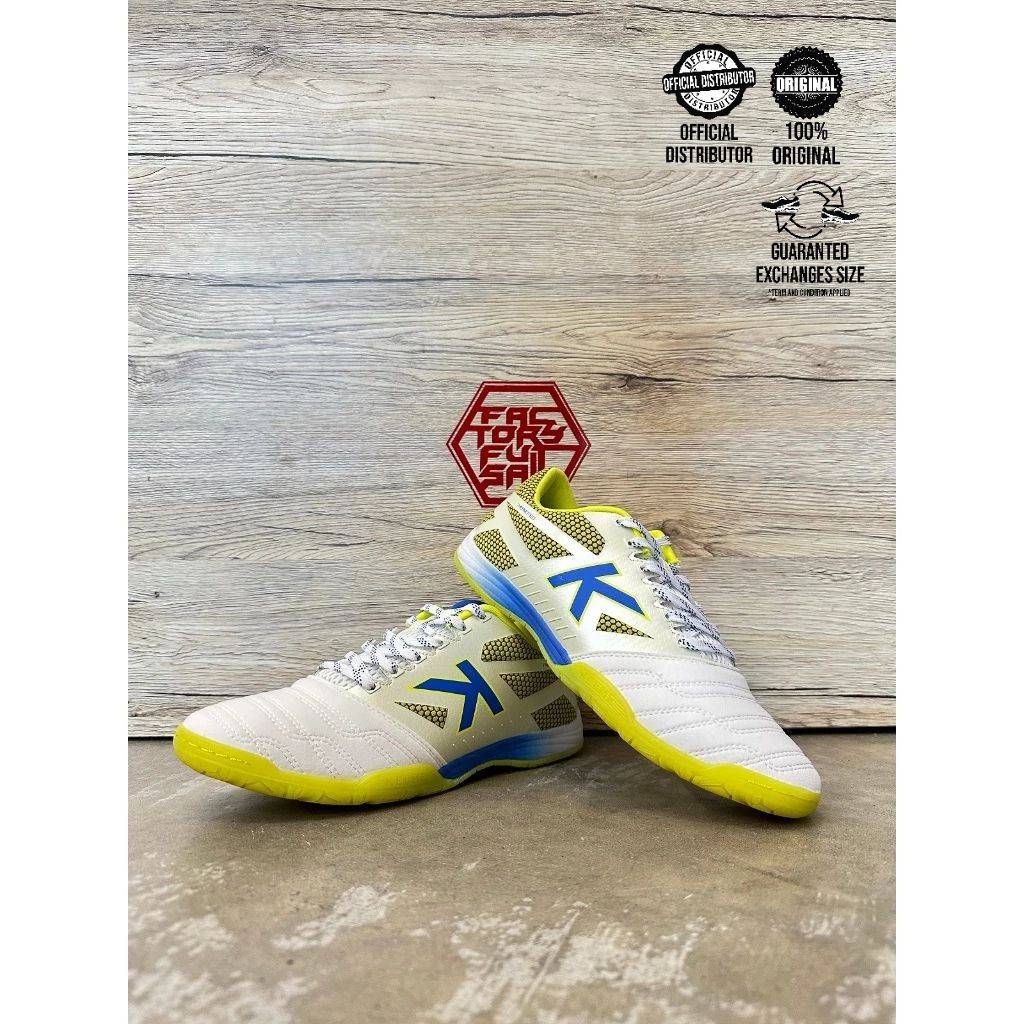 KELME K-SCALPEL 728 (ขาว/ดํา) รองเท้า FUTSAL