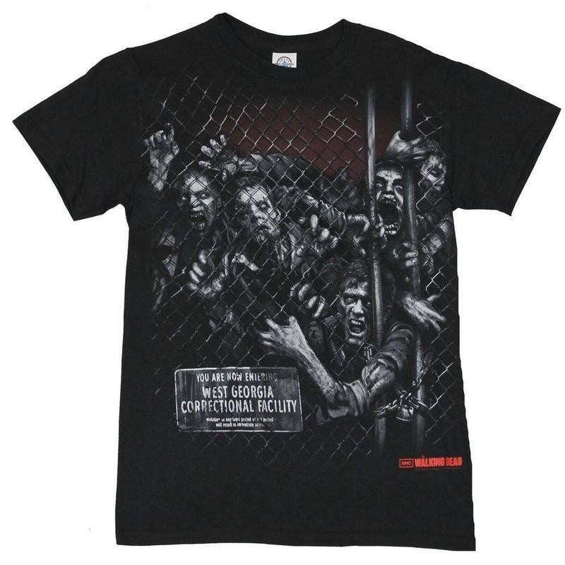 ผ้าฝ้าย 100% ย้อนยุคเสื้อยืด The Walking Dead Mens เสื้อยืด-Zombie Attack On The Georgia Prison Imagesize: S-3X=