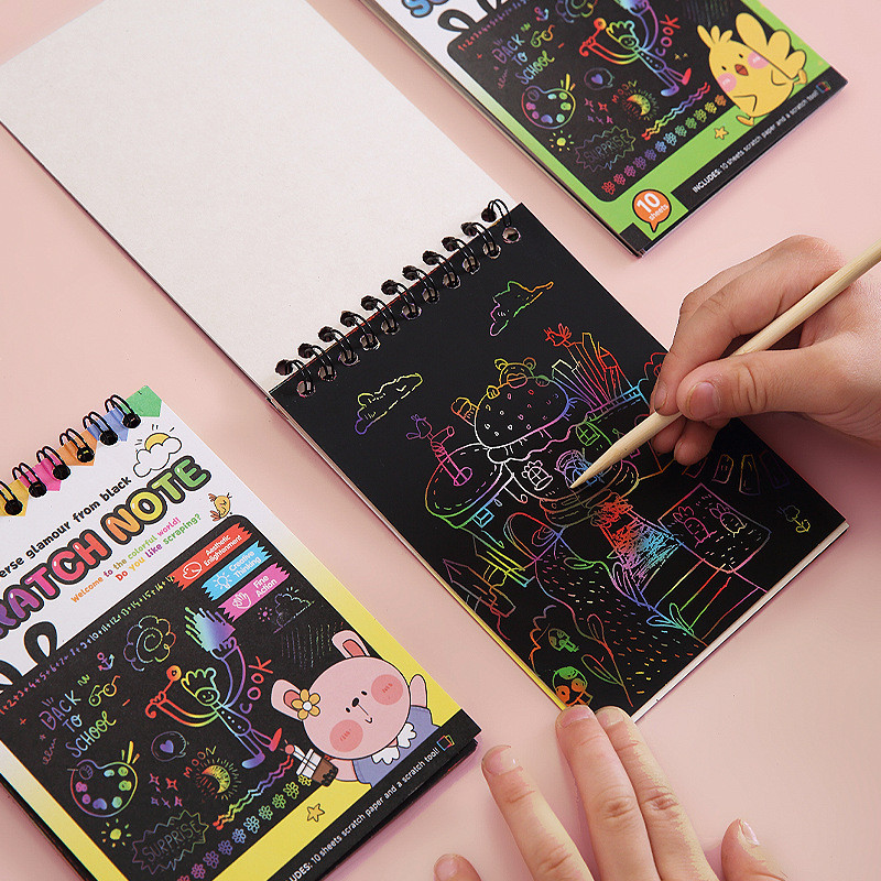 DIY สมุดระบายสีภาพวาดเด็กการศึกษาของเล่น Sketchbook สติกเกอร์รอยขีดข่วนของขวัญสำหรับชายหญิง