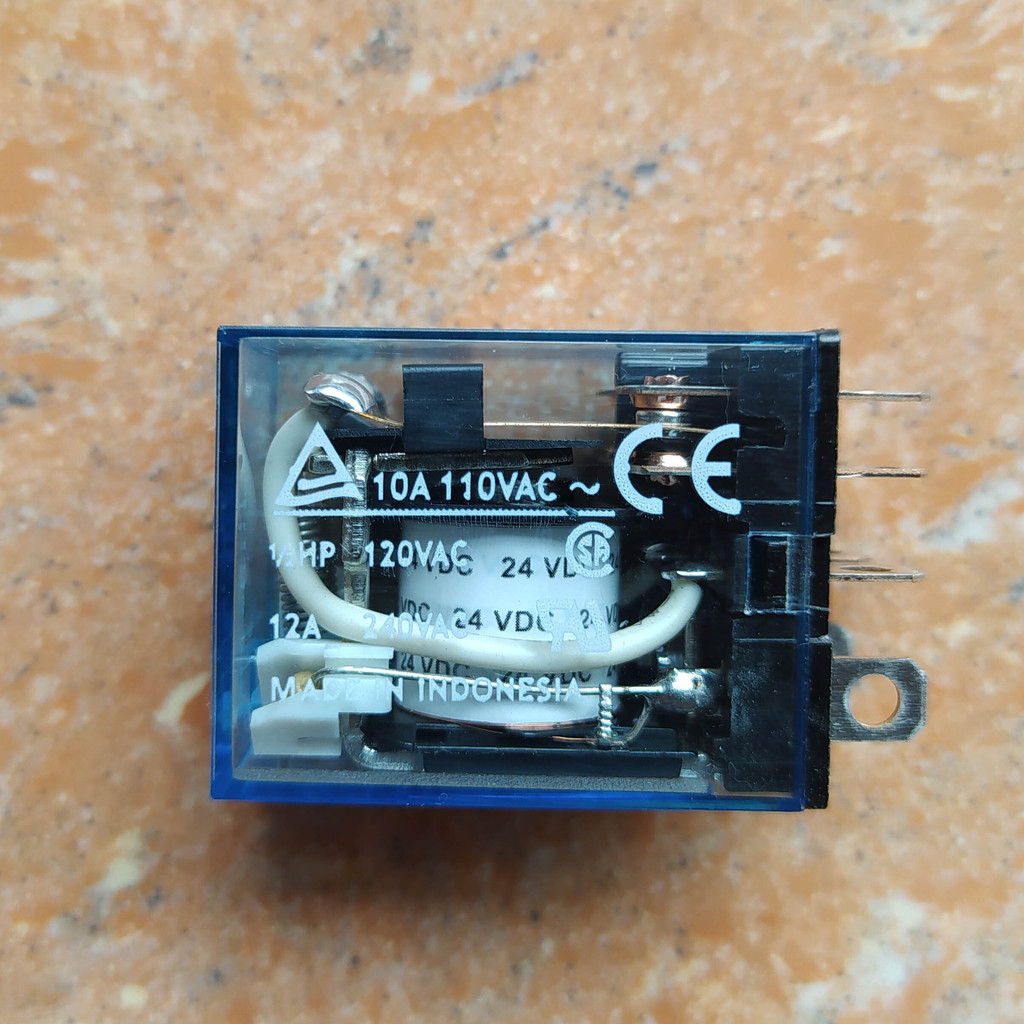 รีเลย์กลาง IEC255 5A LY2N-J AC220V DC24V 12V ขนาดเล็ก 8-Pin สองเปิดสองเปิด