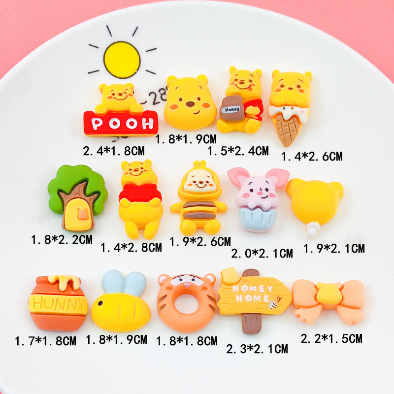 DIY การ์ตูนหมีพูห์ชุดขวดน้ำผึ้งผึ้งหมูสีชมพูเคสโทรศัพท์มือถือเครื่องประดับอุปกรณ์เรซินแพทช์
