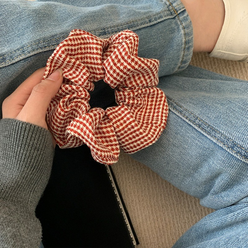 แฟชั่นคลาสสิกสีแดง Little Grid เชือกผม Scrunchies หางม้าผูกผม Headwear เครื่องประดับผม