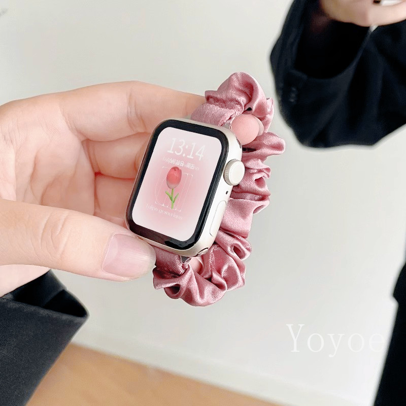 ผ้าไหมน้ําแข็งยืดหยุ่น Scrunchie สําหรับ Apple Watch Series 10 42 46 มม.7 8 9 45 มม.41 มม.SE 6 5 4 Slim Solo Loop สร้อยข้อมือสําหรับ iWatch 40/44 มม.38 มม.42 มม.