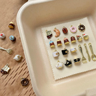 ชุดอาหารขนาดเล็กเค้กครัวซองต์โดนัทกาแฟจี้ ทําเอง สร้อยข้อมือ…