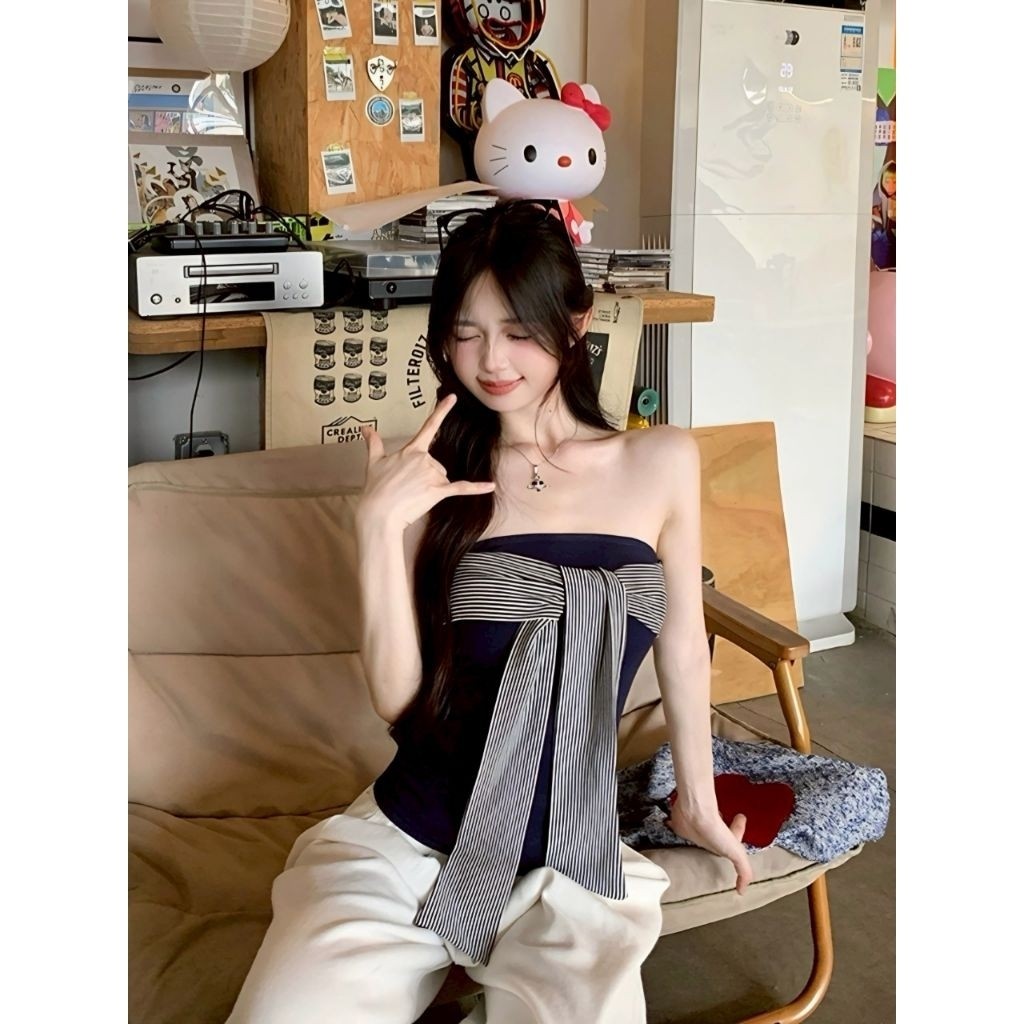 Firewire🔥พร้อมส่ง🔥 เกาะอก เสื้อเกาะอกสีทึบมินิมอล โบว์ผูกปรับระดับคลาสสิก ดีไซน์เรียบหรูใส่เซ็กซี่ด้ FY5561 - รูปที่ 4