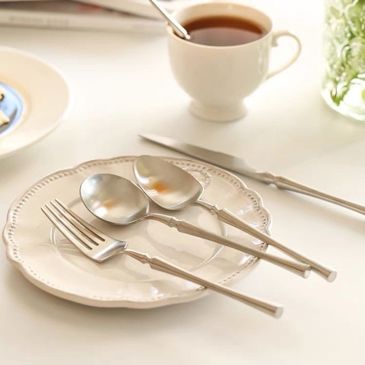 High-value Frosted เอวเล็ก 304 สแตนเลสช้อนส้อมช้อนส้อมน่ารักช้อน Retro ช้อน 8.21 C