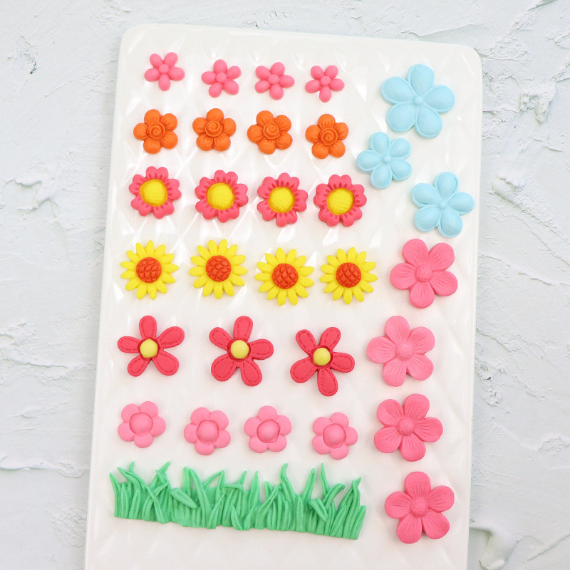 อเนกประสงค์หญ้าขนาดเล็กดอกไม้ Embbellishment สําหรับ Fondant ช็อกโกแลตซิลิโคนแม่พิมพ์ถ้วยเค้กตกแต่ง DIY เบเกอรี่เครื่องมือ