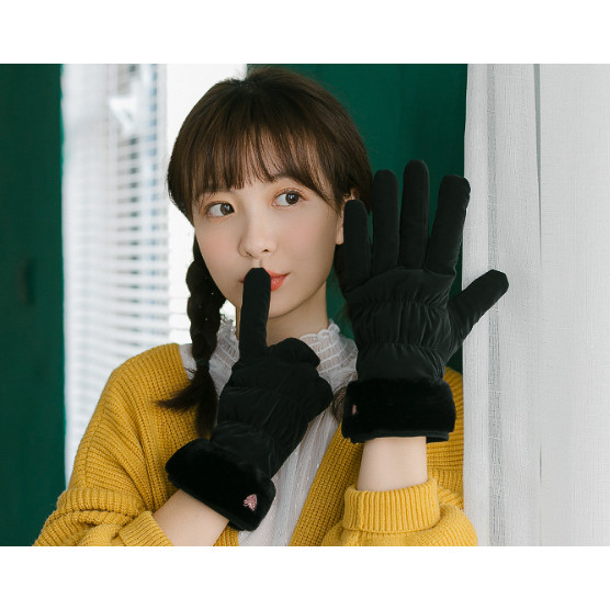 Simpleday.bkk : Mini Heart glove ถุงมือกันหนาวผู้หญิง ทัชกรีน เล่นหิมะได้