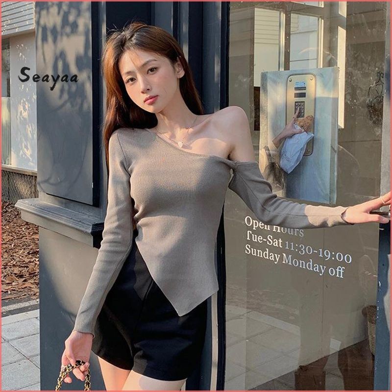 Design Sense Hot Girl Bottoming เสื้อไม่สม่ำเสมอปิดไหล่เสื้อถักแขนยาวผู้หญิง SY