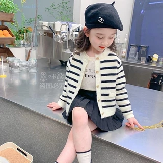 พร้อมส่ง เสื้อแจ็กเก็ตคาร์ดิแกนกันหนาว เสื้อคลุมสีดำครีม กระเป๋าแต่งหลอก ใช้งานไม่ได้คะ T889