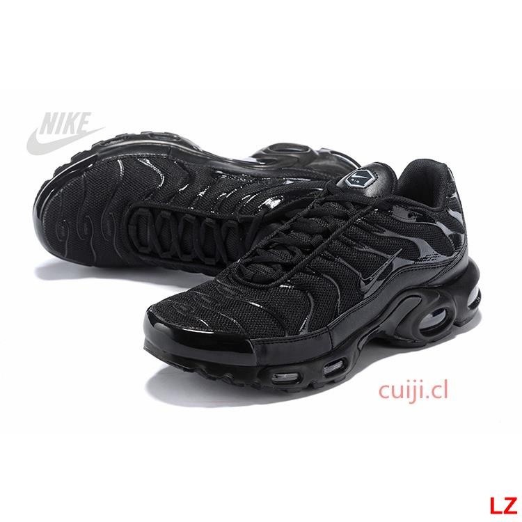 รองเท้าวิ่ง Nike Air Max PLUS TN l