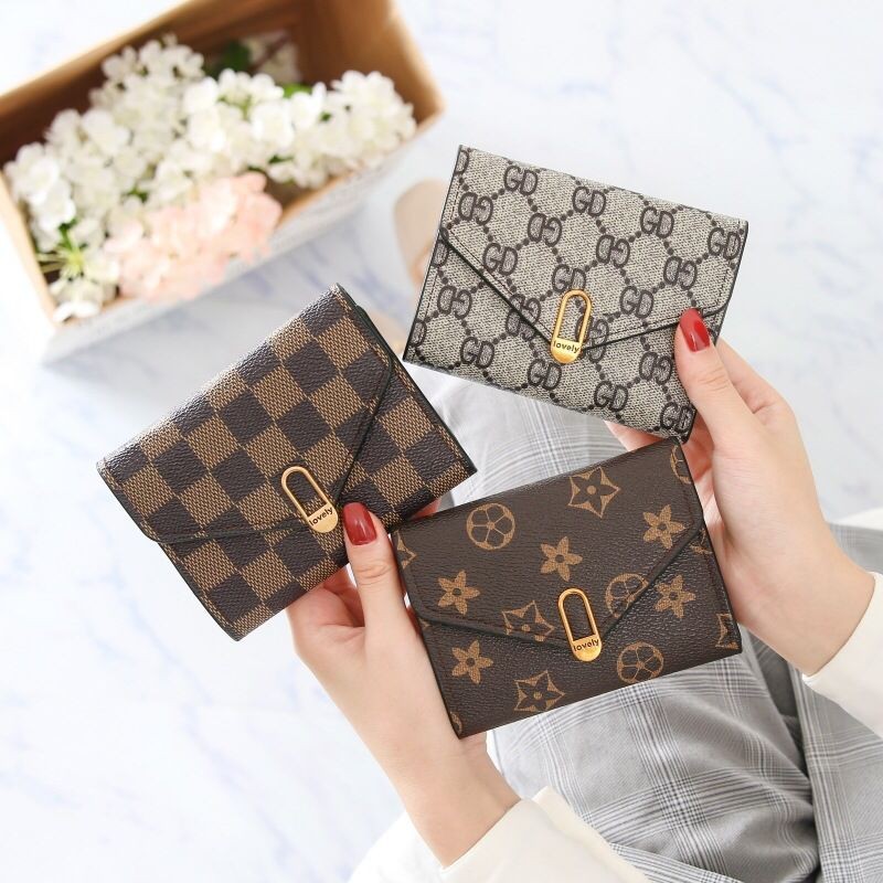 coco baby65: กระเป๋าสตางค์ใบกลาง 3พับ กระเป๋าผู้หญิงForever Young Wallet 3 folded wallet