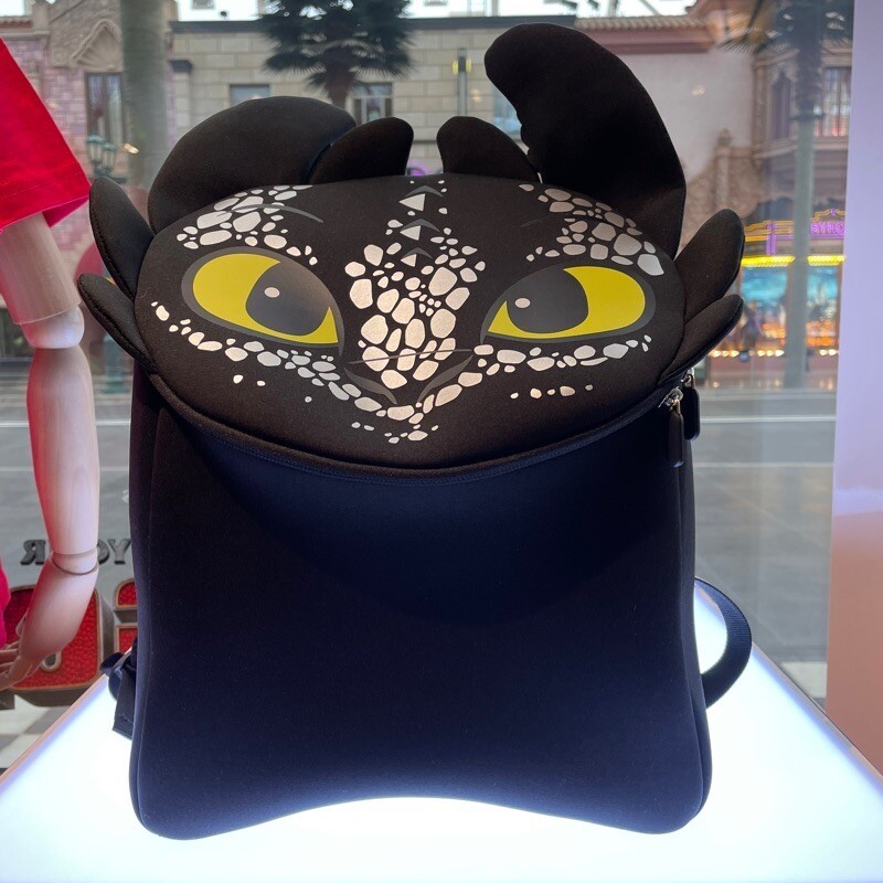 ⚡Beijing Universal Studios Training Dragon Master กระเป๋าเป้ไร้ฟัน