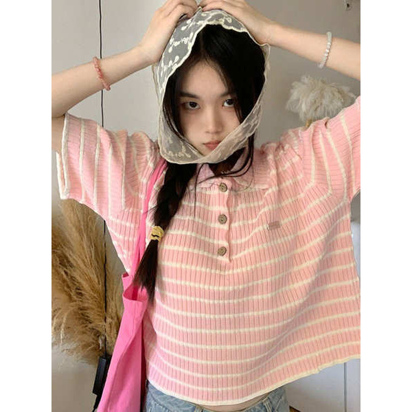 เสื้อยืดแขนสั้นไหล่แท้สำหรับผู้หญิง สไตล์ใหม่ปี 2025 ออกแบบคล้าย Chanel