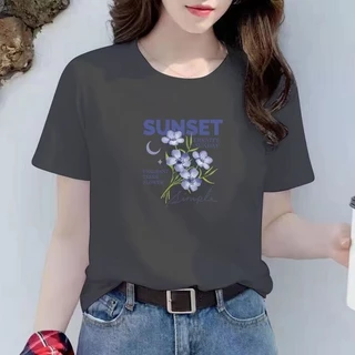 เสื้อยืดแขนสั้นสีขาวจากผ้าฝ้ายแท้ สวมใส่ง่ายและคล่องตัว เหมาะสำหรับฤดูร้อน