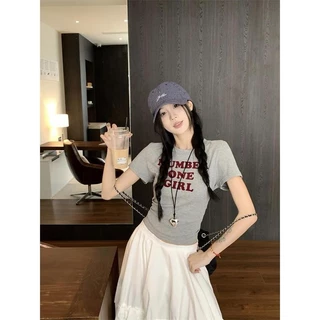 พร้อมส่ง เสื้อยืดสวยๆผู้หญิง แขนสั้นพิมพ์ เสื้อยืดแขนสั้นหลวมพิมพ์ตัวอักษรเรียบง่ายสไตล์เกาหลี