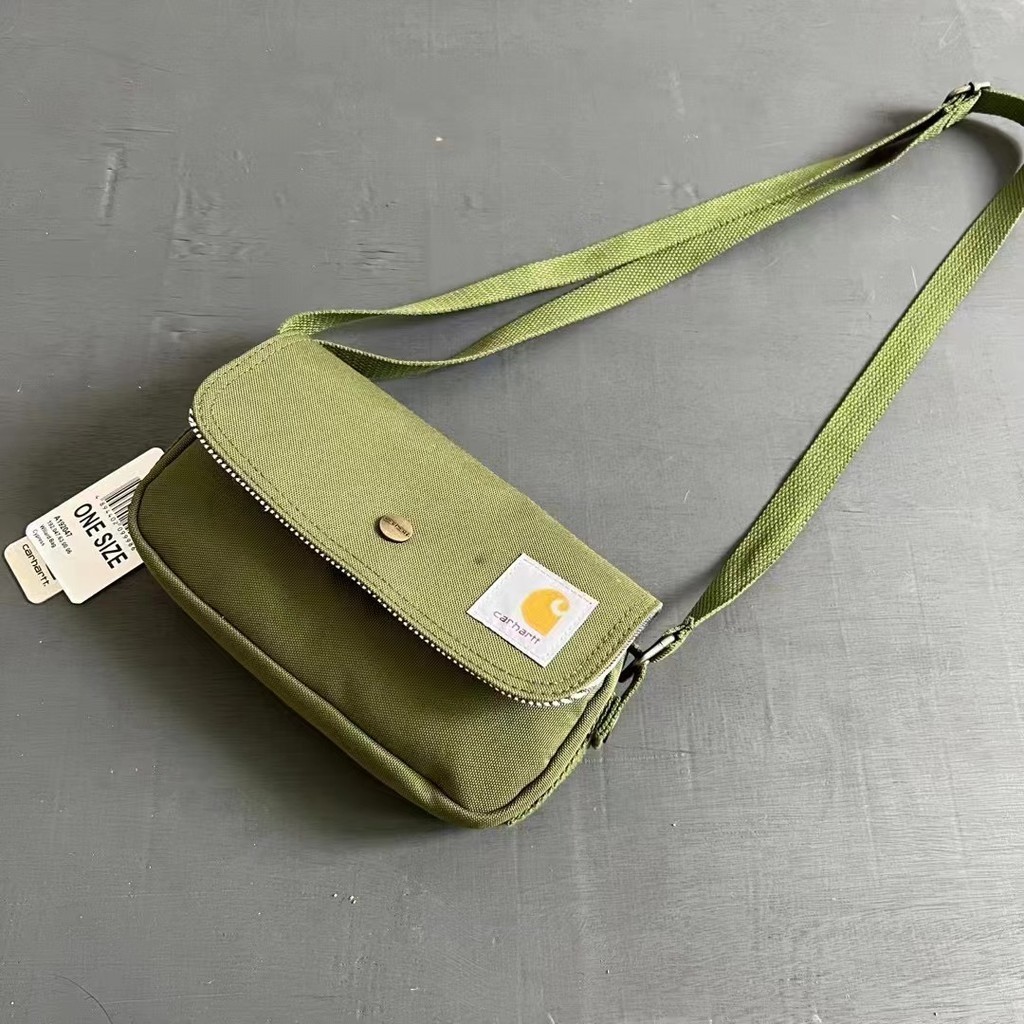Carhartt กระเป๋าสะพาย