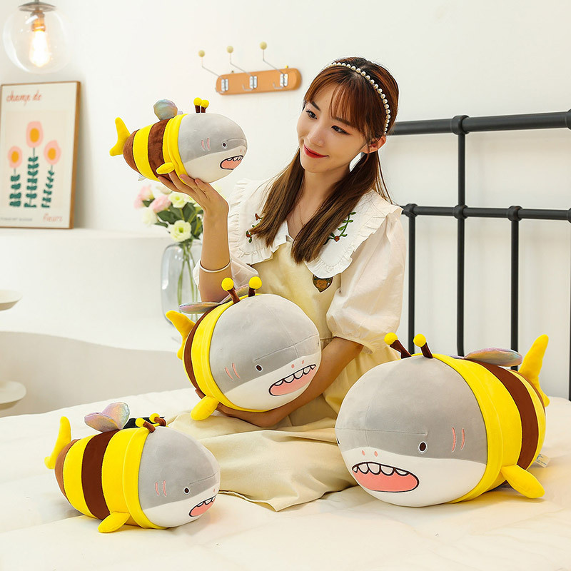 สร้างสรรค์ที่มีสีสันแฟชั่นน่ารักฉลามตุ๊กตาตุ๊กตาของเล่นหมอนการ์ตูนเด็กของขวัญวันเกิด