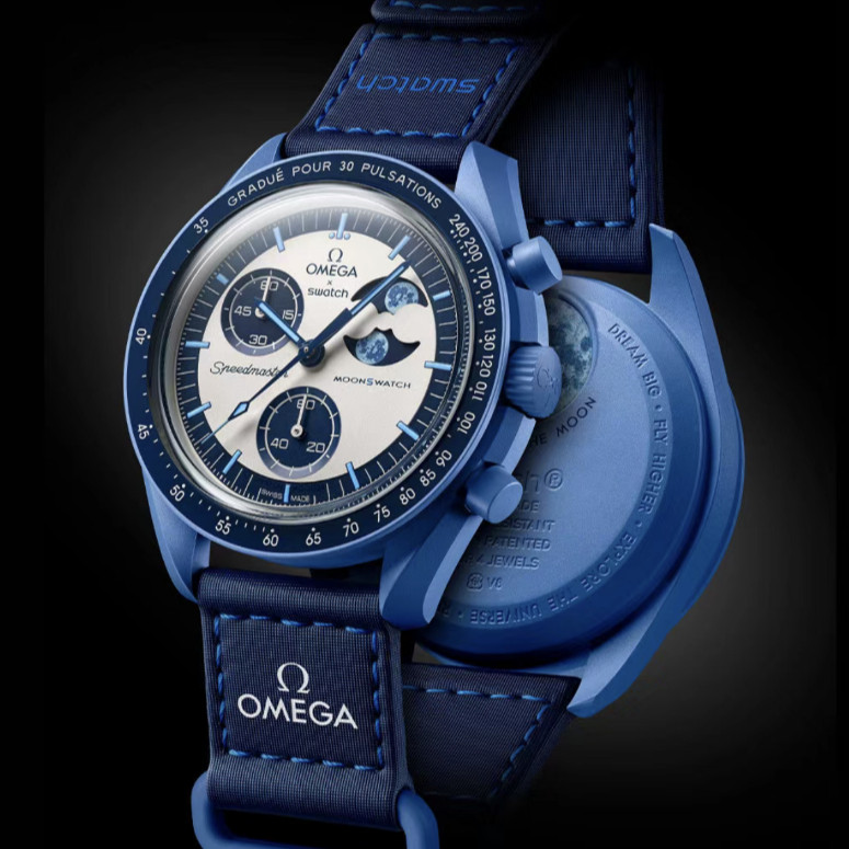 พร้อมกล่องBlue Moonphase Moonwatch แบตเตอรี่ทํางานฟังก์ชั่นเต็มรูปแบบ Chronograph Luminous นาฬิกาข้อมือสําหรับผู้ชาย