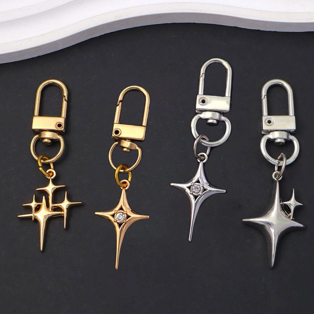 Simple Gold Silver สี Star Key Chain Y2K คริสตัล Hollow Out Key แหวนผู้หญิงกระเป๋าสตางค์หูฟังจี้ของขวัญวันเกิด