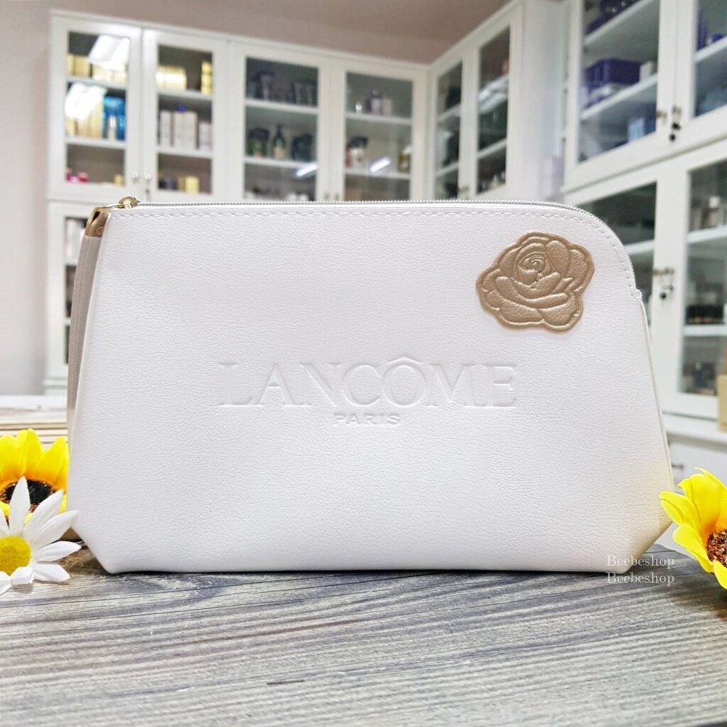 กระเป๋า lancome trousse anniversaire สีขาว