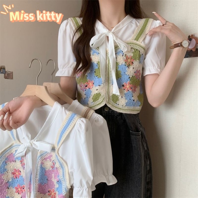 Miss Kitty จัดส่งที่รวดเร็ว ท่านหญิง เสื้อแขนสั้นไหมพรม ดีเทลผูกโบว์ตรงคอ แขนผ้าชีฟอง *72028-C*