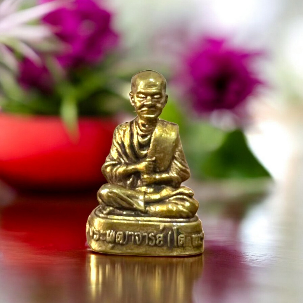 ครอบแก้ว วางหน้ารถ พระจักรพรรดิ พระพุทธชินราช พระชินราช หลวงพ่อโสธร หลวงปู่ทวด สมเด็จโต - รูปที่ 6