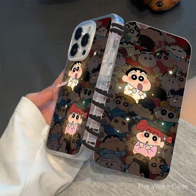 เคสโทรศัพท์ดีไซน์แบบฝาพับ รูปทรงหนังสือน่ารัก สําหรับ Samsung S24FE/A55/S22Ultra/A56 สําหรับ iPhone 11-16promax ป้องกันเครยอนชินจัง - รูปที่ 5