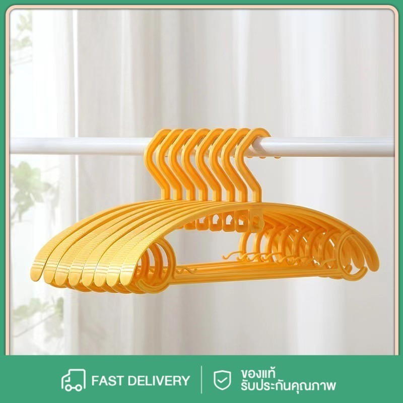 1/5ชิ้น  ไม้แขวนเสื้อผู้ใหญ่สไตล์นอร์ดิกพลาสติกสีทึบกันลื่น ป้องกันไหล่มุมบอกลาไหล่ทั่วไป