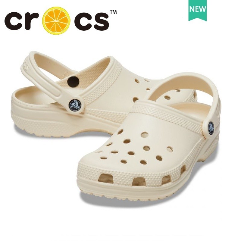 Croc 100% Classic Clog สีกระดูกรองเท้าแตะชายหาดน้ําหนักเบาสบายเหมาะสําหรับการเดินทาง 10001