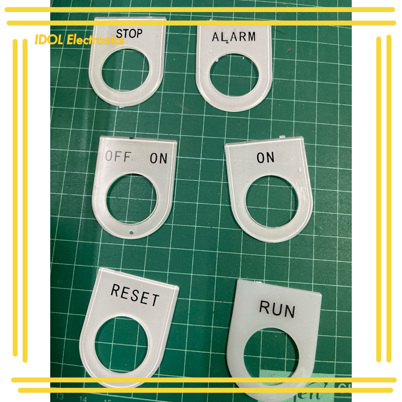 ป้ายเนมเพลท ตู้คอนโทรล Name plat แพ็ค5ชิ้น  Power  run start off auto man overload stop off s r t on