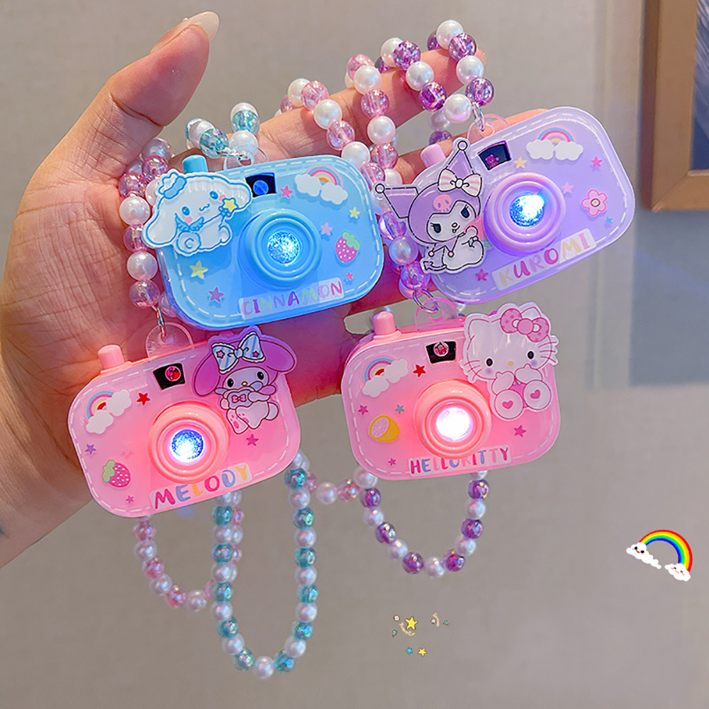 SANRIO การ์ตูน ซานริโอ กล้องรูปร่างฉายส่องสว่างของเล่นเด็กจี้อุปกรณ์เสริมของขวัญ