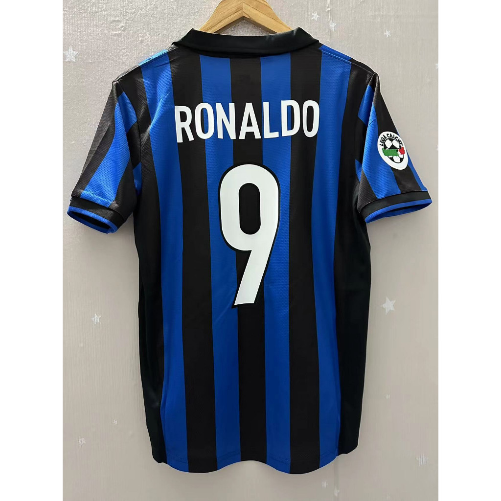 98-99 อินเตอร์มิลานที่มีคุณภาพสูงบ้านเสื้อฟุตบอลวินเทจเสื้อยืดที่กําหนดเองโรนัลโด้บาสเกตบอลเสื้อ