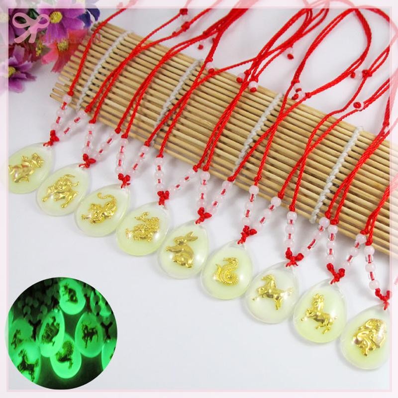 BRED Zodiac Red Rop จี้สร้อยคอลูกปัดส่องสว่างสําหรับผู้หญิงผู้ชาย Constellation สัตว์คริสตัล Choker 