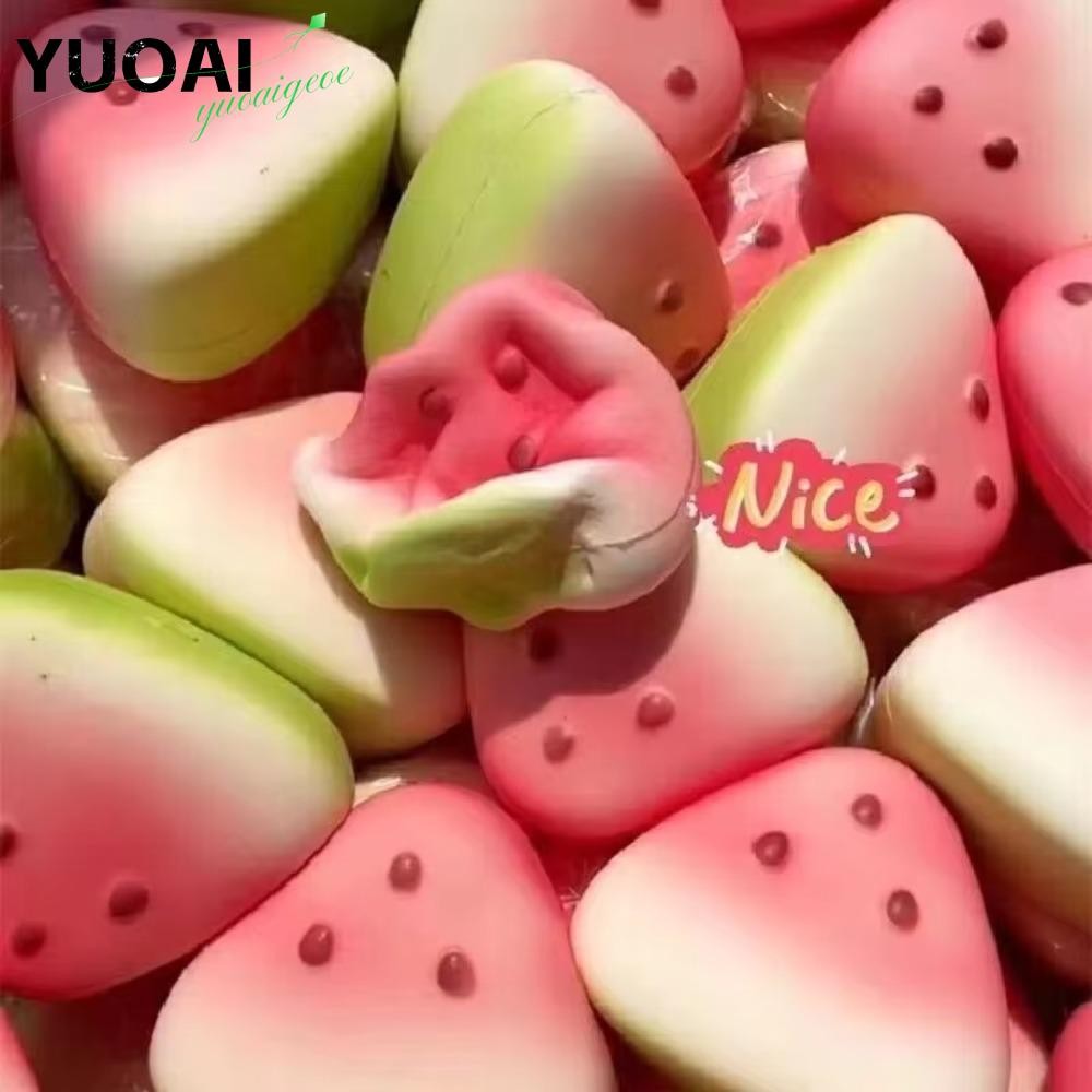 YUOAI ของเล่นบีบ, ​​รูปผลไม้ตลก​​ การออกแบบหยิกและบีบ​​ ของเล่นสกุชชี่กันความเครียด​​, ปล่อยอารมณ์นุ่มและทนทาน ​​ปลอดสารพิษ & ปลอดภัย​​ ​​เครื่องคลายเครียดแตงโม​​