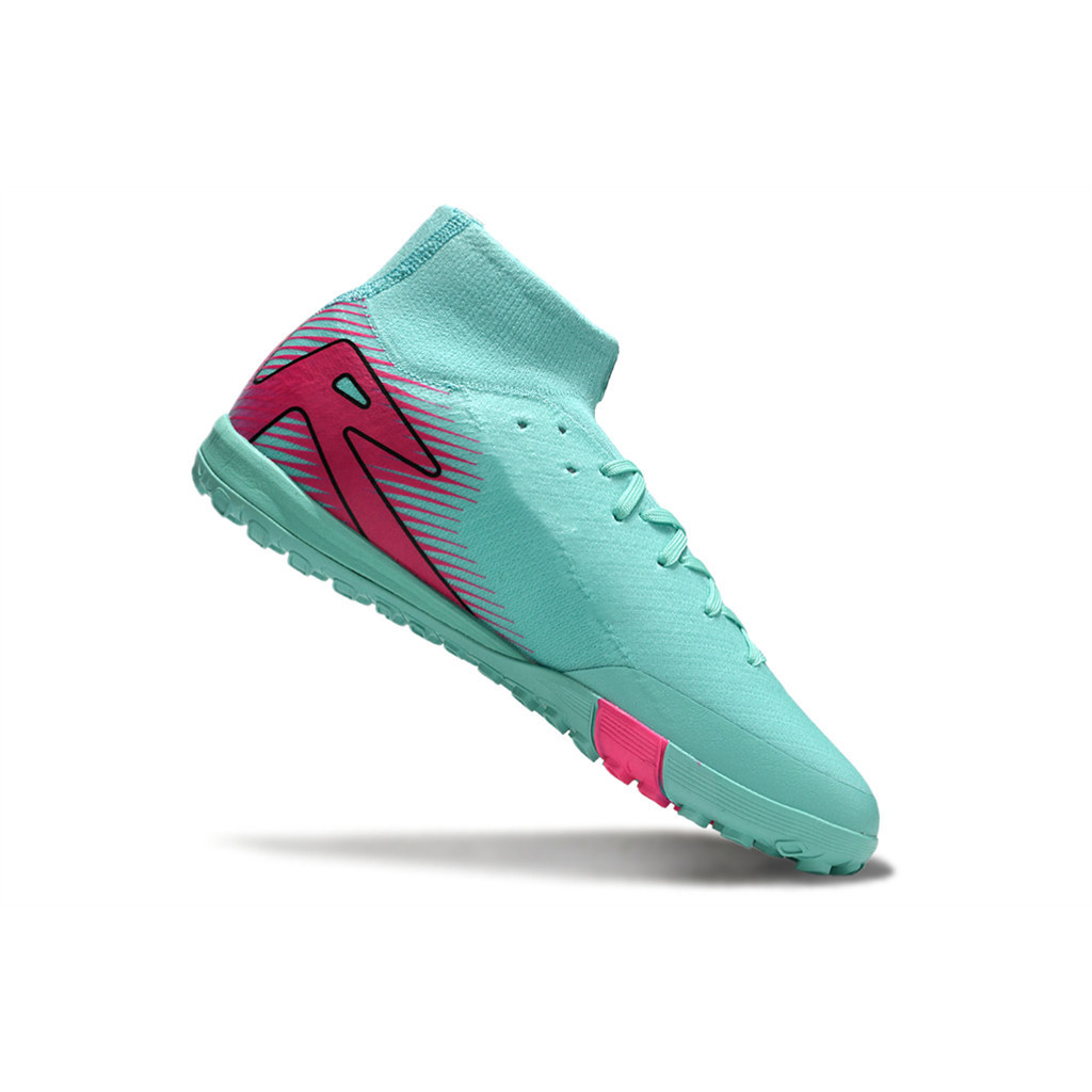 รองเท้าฟุตบอลสำหรับทั้งผู้ชายและผู้หญิง แบบTF ไซส์EUR35-45