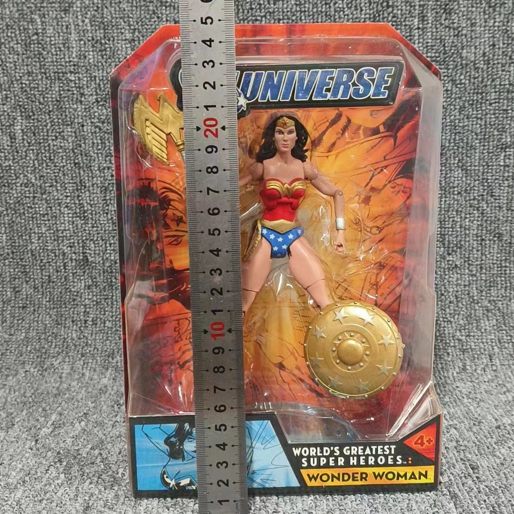 ขายร้อน Fast Shipping DC Bulk Marvel Wonder Woman พร้อมอาวุธฐานอุปกรณ์เสริม Super Action Figure รูปเครื่องประดับอะนิเมะภาพ