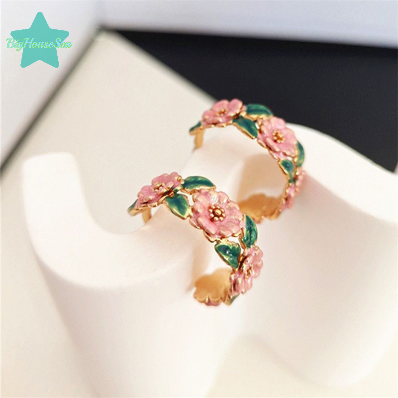 [BigHouseSea] 1 คู่โรแมนติกประณีตหยดเคลือบดอกไม้ต่างหูสตั๊ดรูปตัว C สําหรับผู้หญิงสาวต่างหูระดับไฮเอนด์ของขวัญเครื่องประดับใหม่ - รูปที่ 7